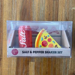 NIB Ceramic Salt & Pepper Shaker Soda & Pizza Theme
